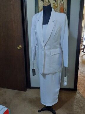 BEN MARC 2299 Retro Vintage Woman's White Church Usher Suit Skirt/Jacket, Sz 6